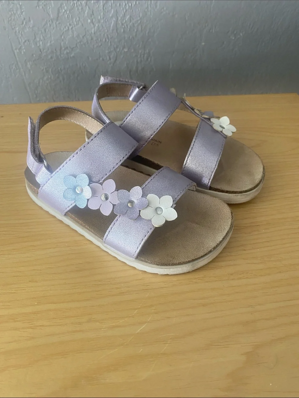 Girls Gorgey Floral Footbeds Sandal white mountain 9